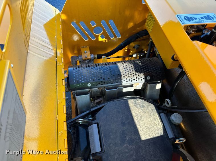 image for item DQ7425 2023 Beuthling B100 double drum roller