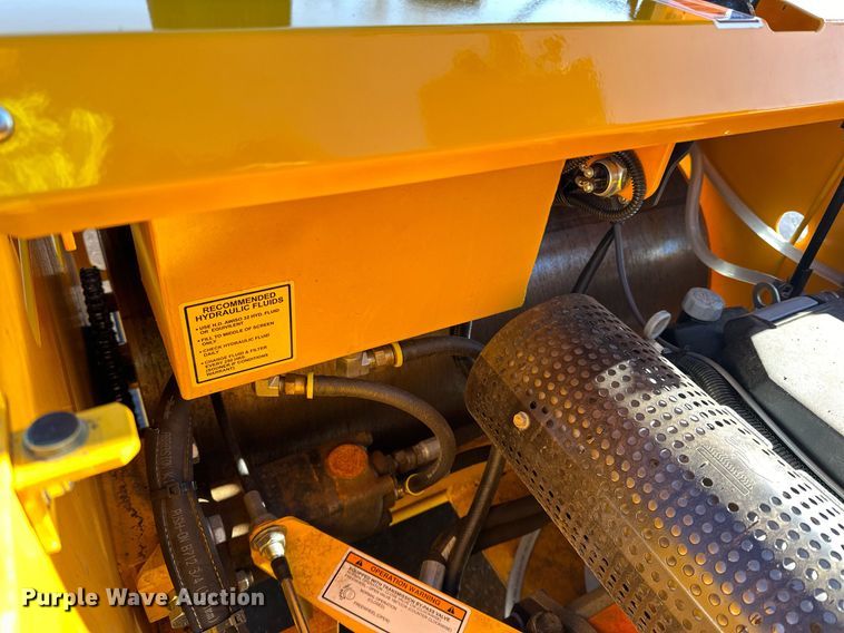 image for item DQ7425 2023 Beuthling B100 double drum roller