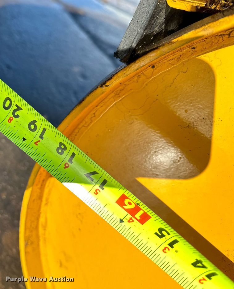 image for item DQ7425 2023 Beuthling B100 double drum roller