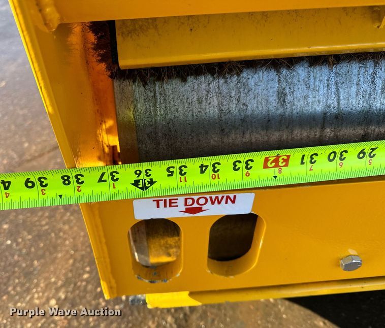 image for item DQ7425 2023 Beuthling B100 double drum roller