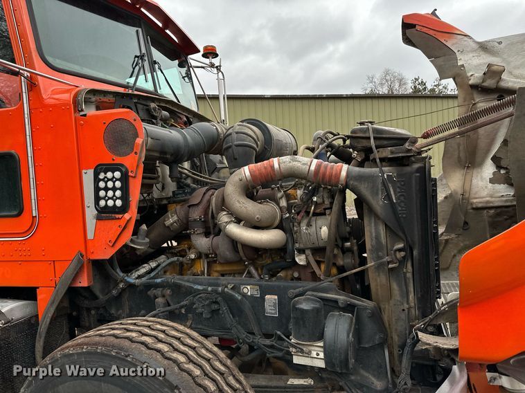 image for item DQ7428 2006 Kenworth  T800 water truck