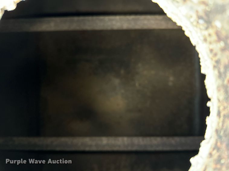 image for item DQ7430 1974 Ford  8000 water truck