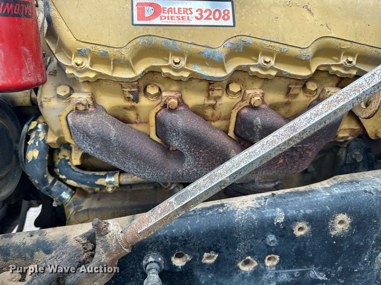 image for item DQ7430 1974 Ford  8000 water truck