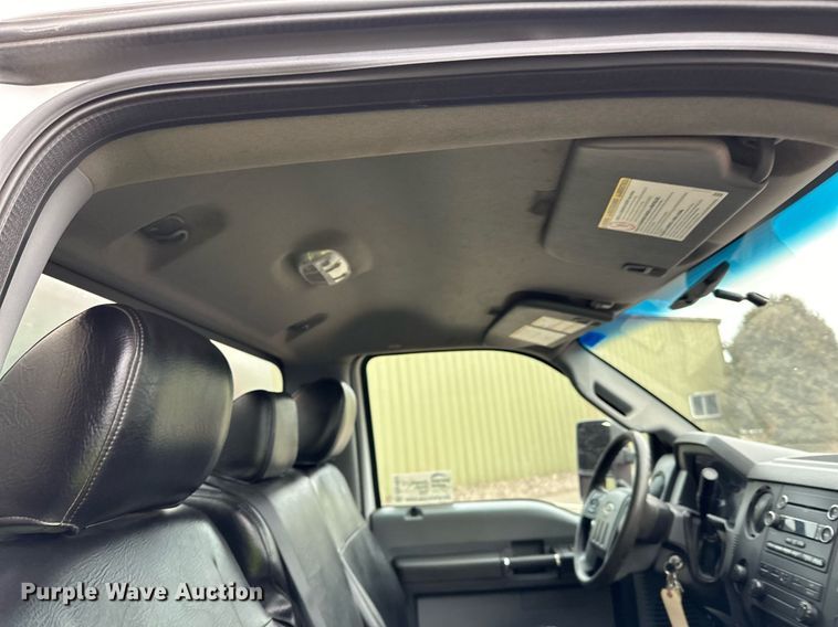 image for item DQ7434 2016 Ford  F550 flatbed truck