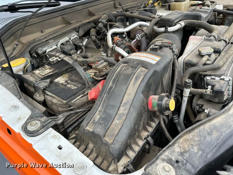 image for item DQ7434 2016 Ford  F550 flatbed truck