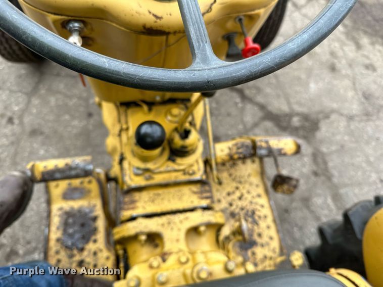 image for item DQ7437 Ford  340A tractor