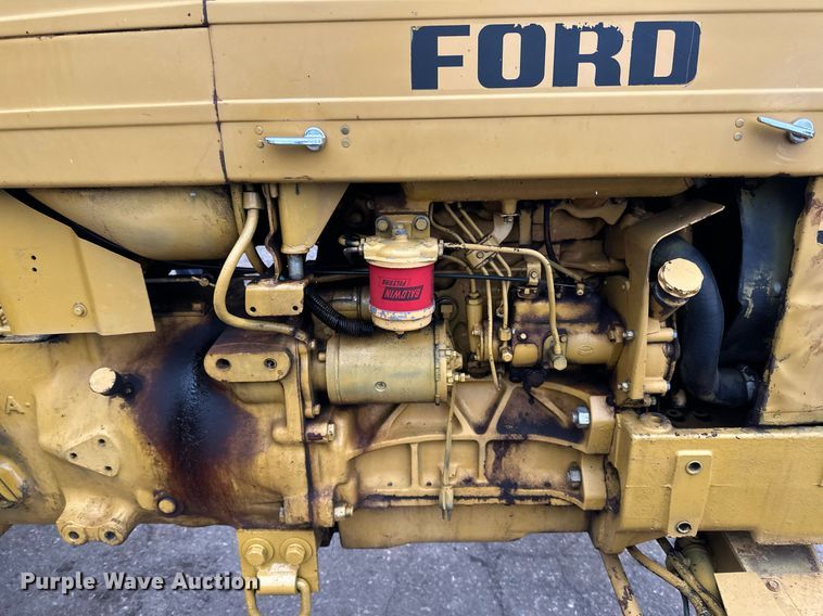 image for item DQ7437 Ford  340A tractor