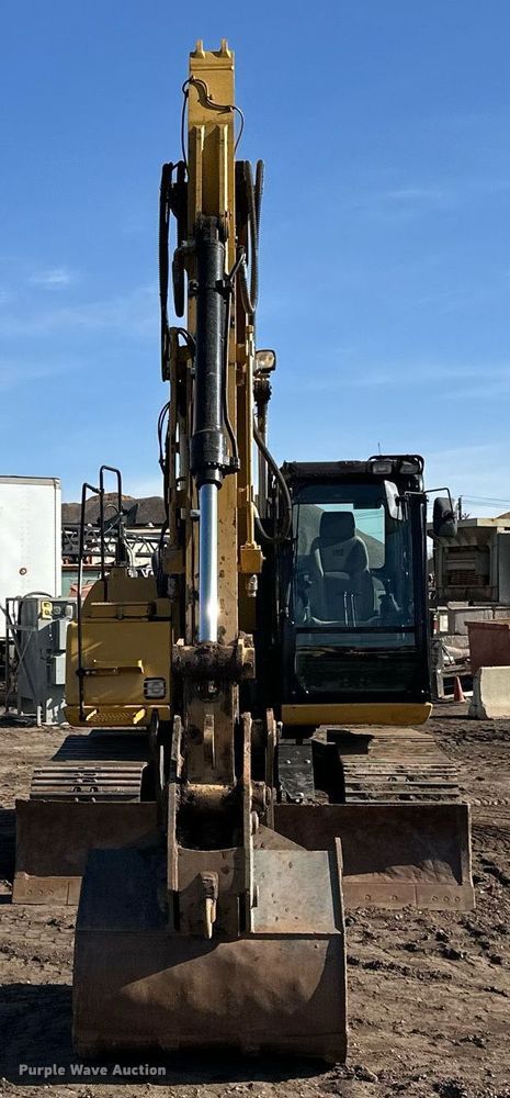 image for item DQ7439 2015 Caterpillar 311FL RR excavator