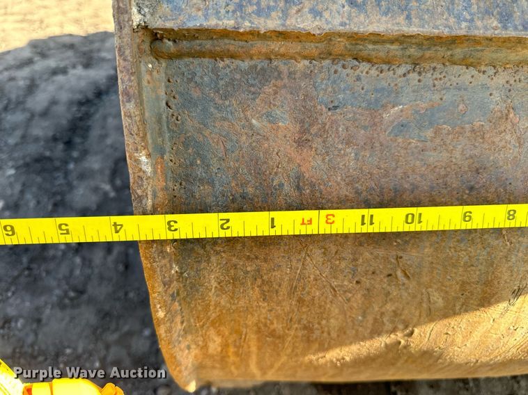 image for item DQ7439 2015 Caterpillar 311FL RR excavator