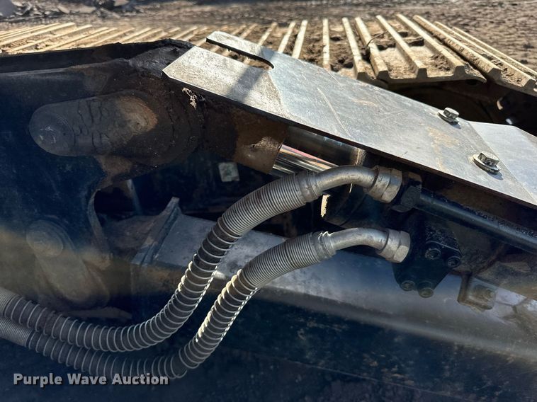 image for item DQ7439 2015 Caterpillar 311FL RR excavator