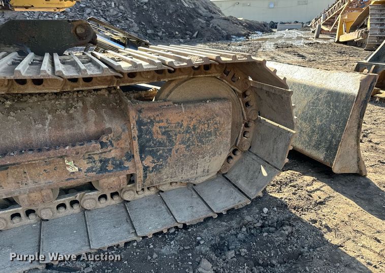 image for item DQ7439 2015 Caterpillar 311FL RR excavator