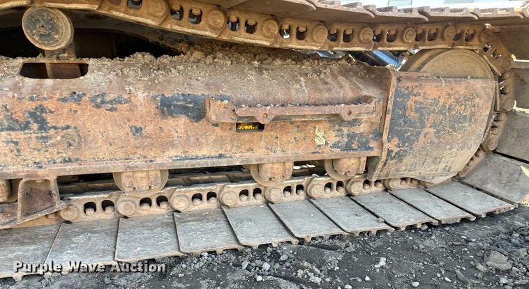 image for item DQ7439 2015 Caterpillar 311FL RR excavator