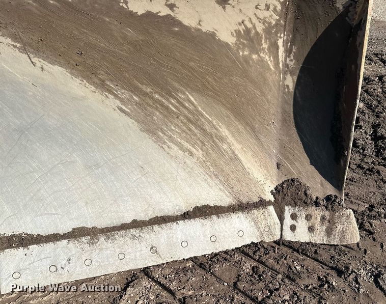 image for item DQ7441 1994 Caterpillar D6H XL dozer