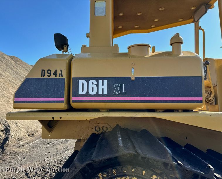 image for item DQ7441 1994 Caterpillar D6H XL dozer