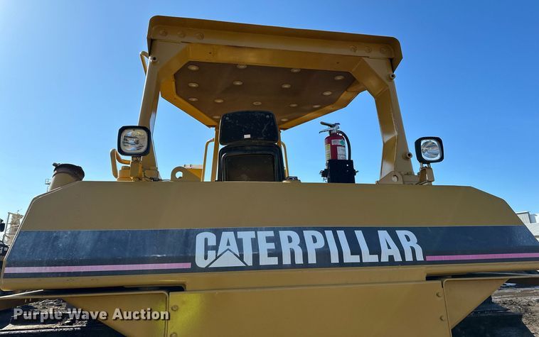 image for item DQ7441 1994 Caterpillar D6H XL dozer