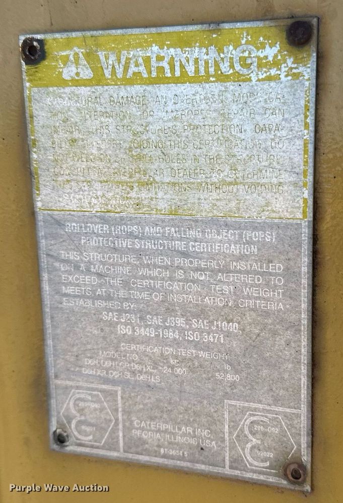 image for item DQ7441 1994 Caterpillar D6H XL dozer