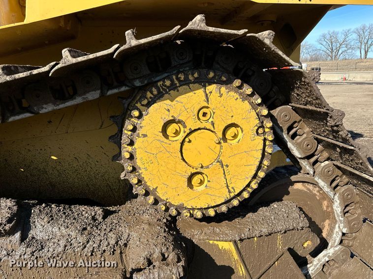 image for item DQ7441 1994 Caterpillar D6H XL dozer