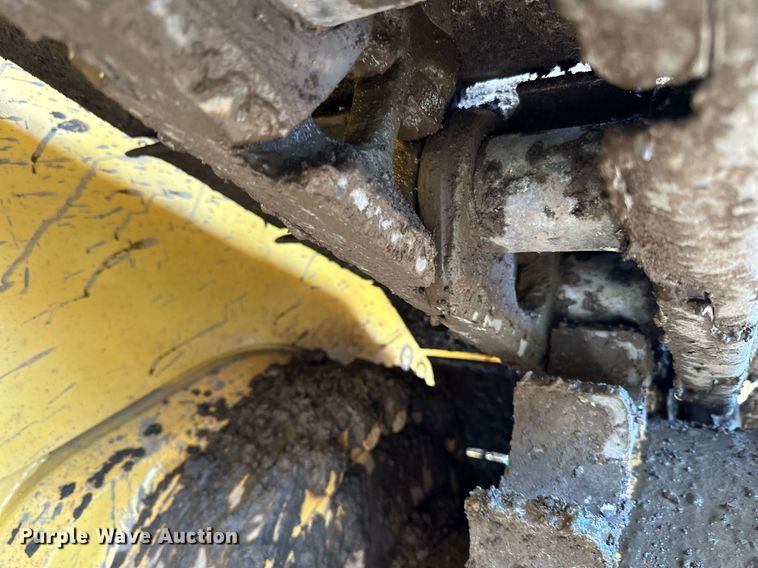 image for item DQ7441 1994 Caterpillar D6H XL dozer