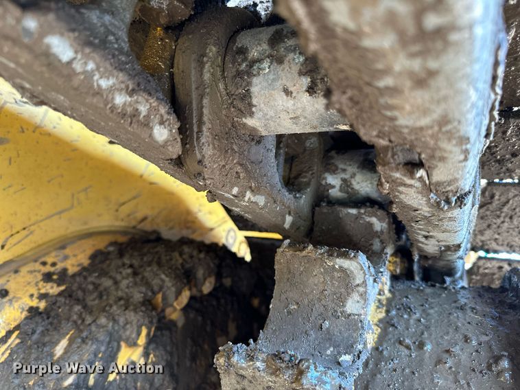 image for item DQ7441 1994 Caterpillar D6H XL dozer