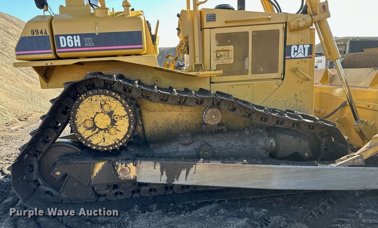 image for item DQ7441 1994 Caterpillar D6H XL dozer