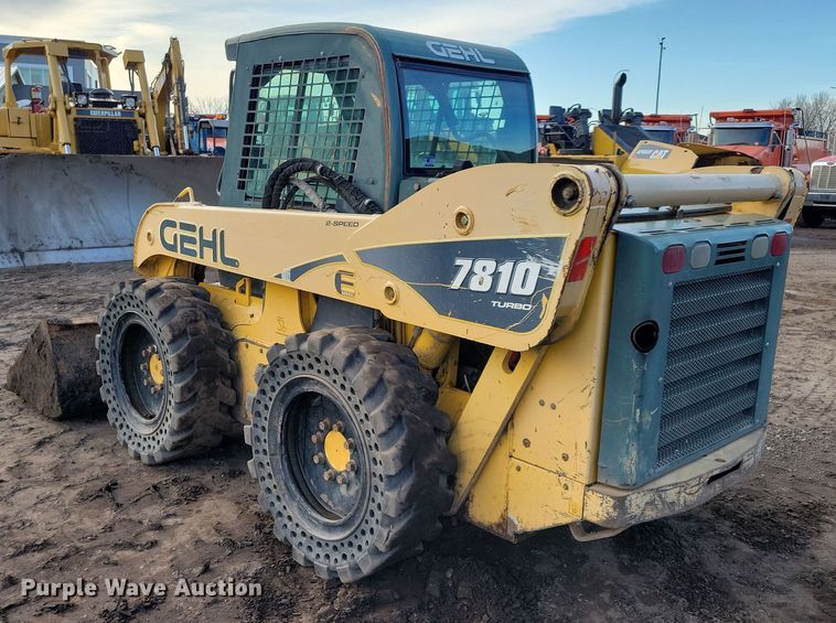 image for item DQ7442 2006 Gehl 7810 skid steer loader