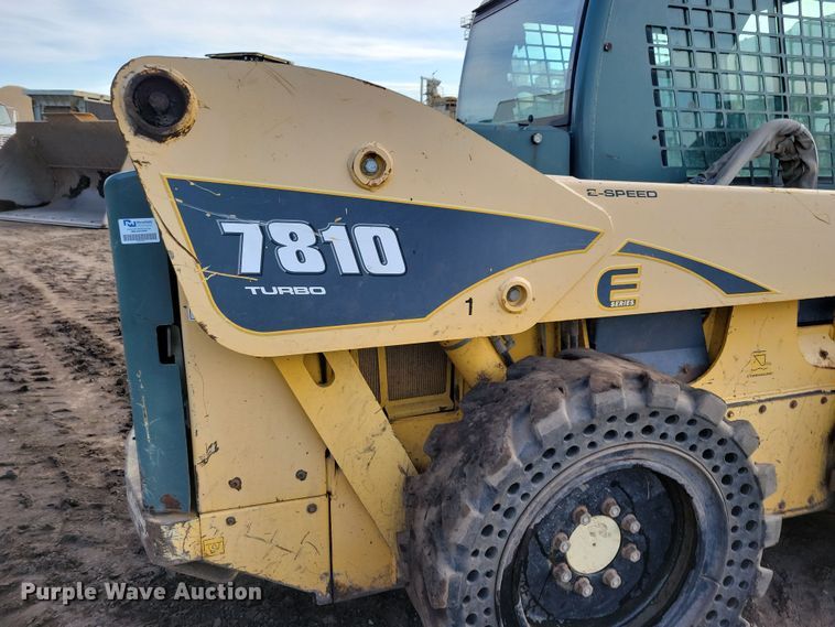 image for item DQ7442 2006 Gehl 7810 skid steer loader