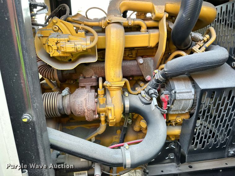 image for item DQ7444 2018 Caterpillar QX60 generator