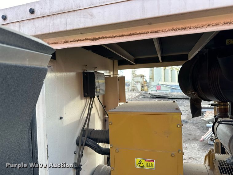 image for item DQ7444 2018 Caterpillar QX60 generator