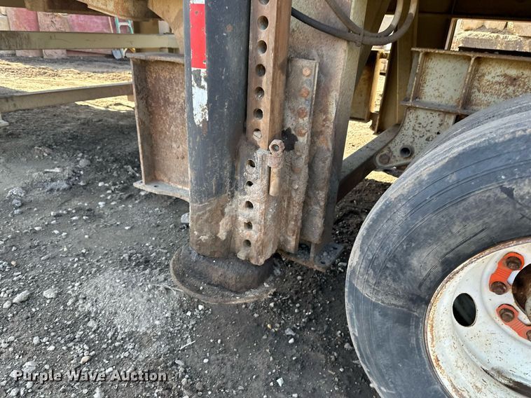 image for item DQ7445 2015 Lippmann  30X62 jaw crusher