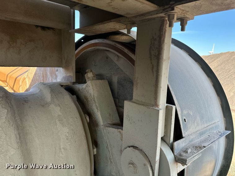 image for item DQ7445 2015 Lippmann  30X62 jaw crusher