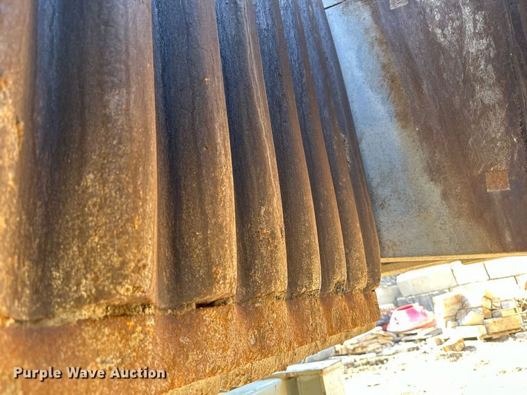 image for item DQ7445 2015 Lippmann  30X62 jaw crusher