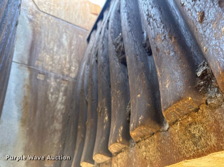 image for item DQ7445 2015 Lippmann  30X62 jaw crusher