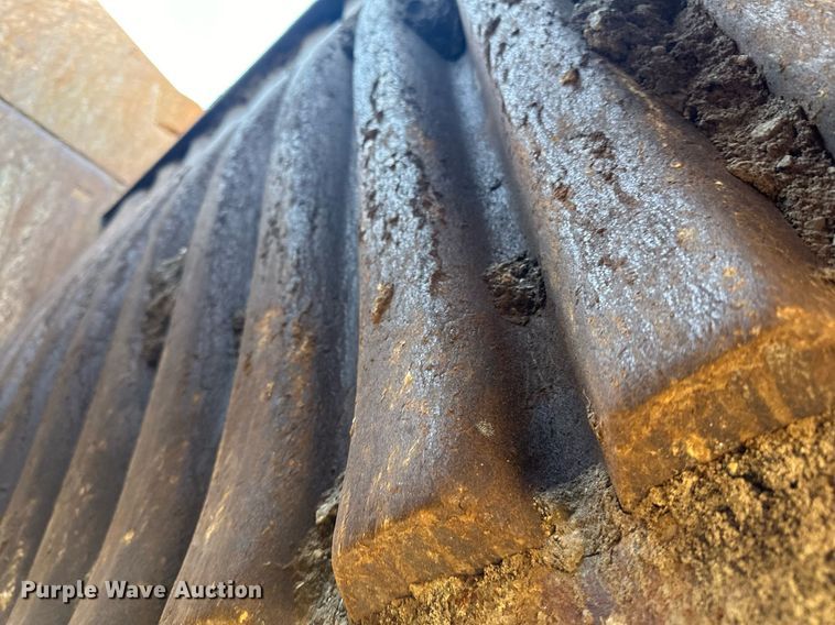 image for item DQ7445 2015 Lippmann  30X62 jaw crusher