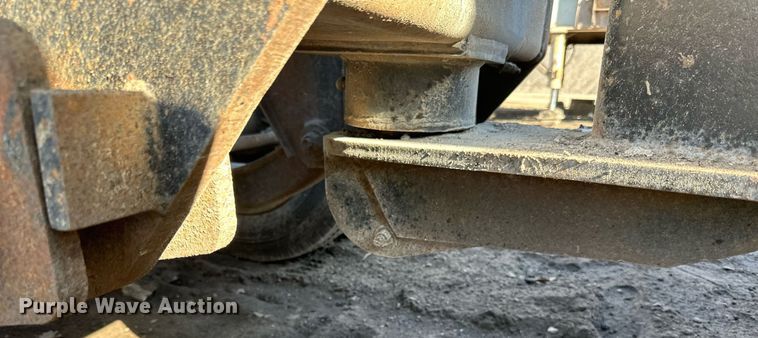 image for item DQ7445 2015 Lippmann  30X62 jaw crusher