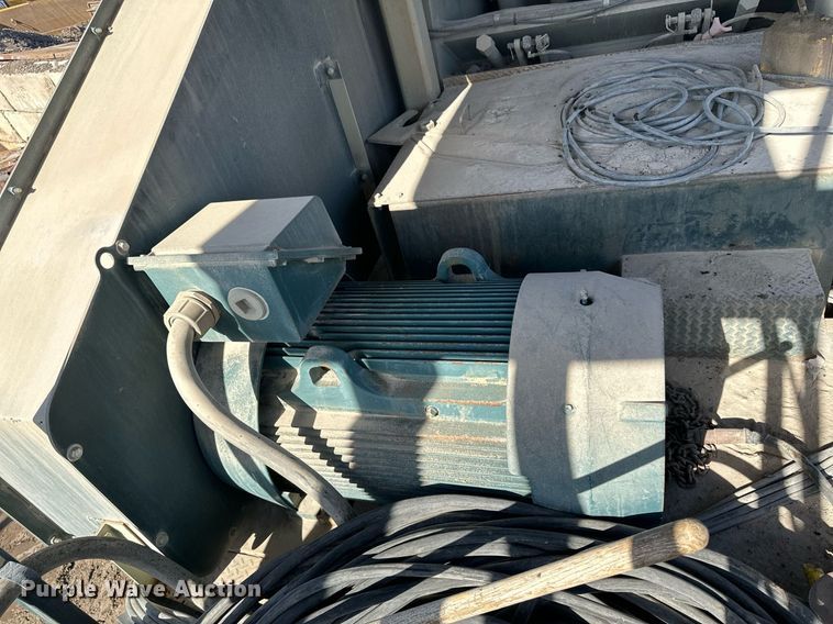 image for item DQ7445 2015 Lippmann  30X62 jaw crusher