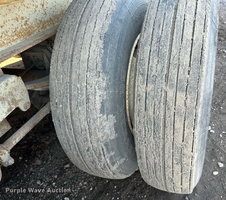 image for item DQ7445 2015 Lippmann  30X62 jaw crusher