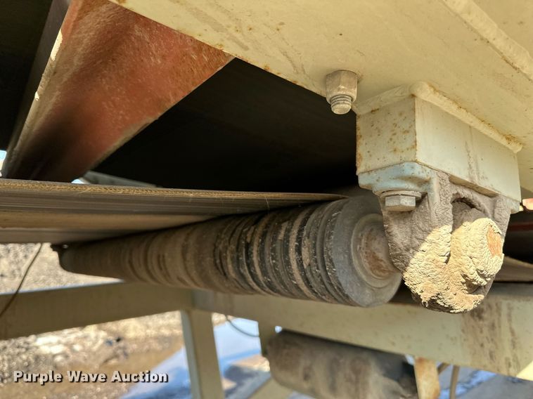 image for item DQ7446 2015 Lippmann  conveyor