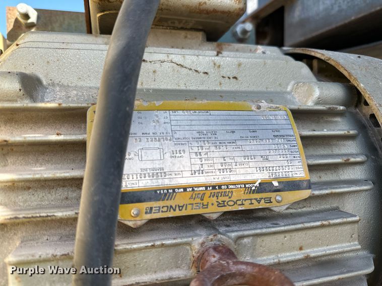 image for item DQ7446 2015 Lippmann  conveyor