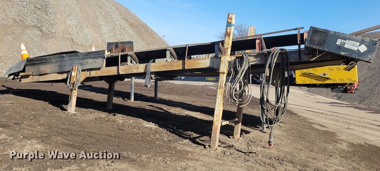 image for item DQ7447 2007 Superior 36x30 conveyor