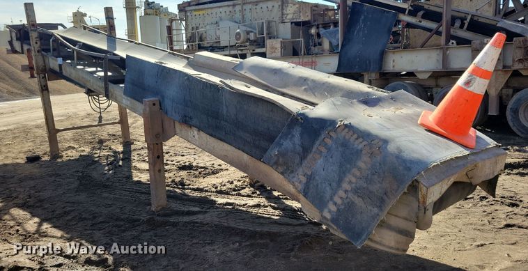 image for item DQ7447 2007 Superior 36x30 conveyor