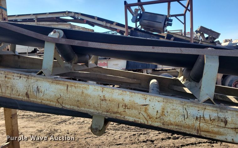 image for item DQ7447 2007 Superior 36x30 conveyor