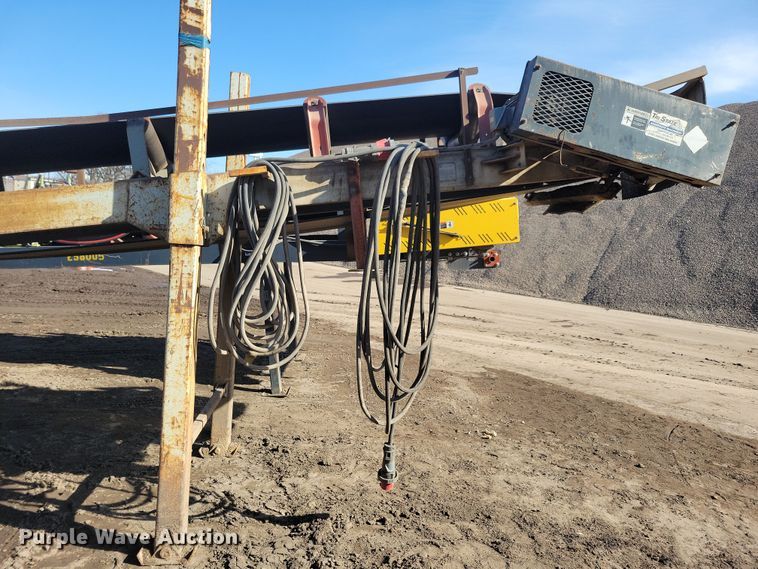 image for item DQ7447 2007 Superior 36x30 conveyor