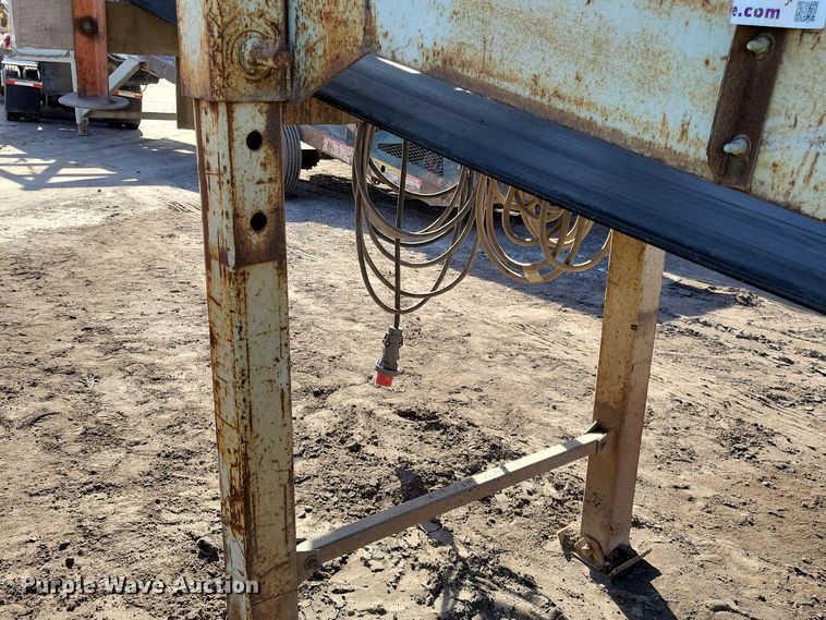 image for item DQ7447 2007 Superior 36x30 conveyor