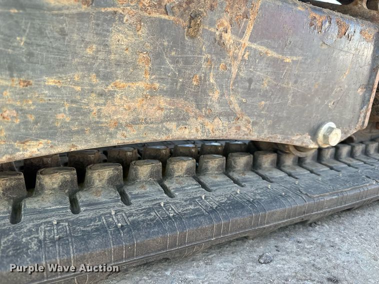 image for item DQ7450 2015 Bobcat  E26 mini excavator