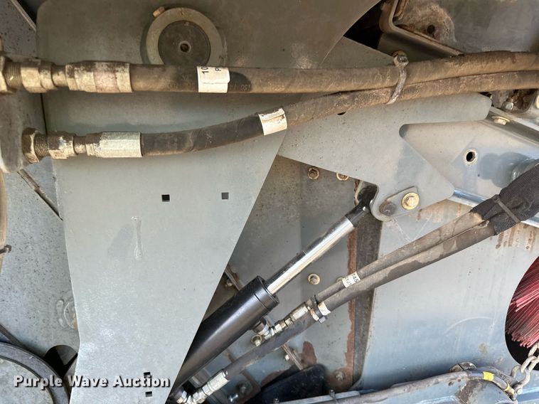 image for item DQ7451 2022 Freightliner  Business Class M2 street sweeper truck