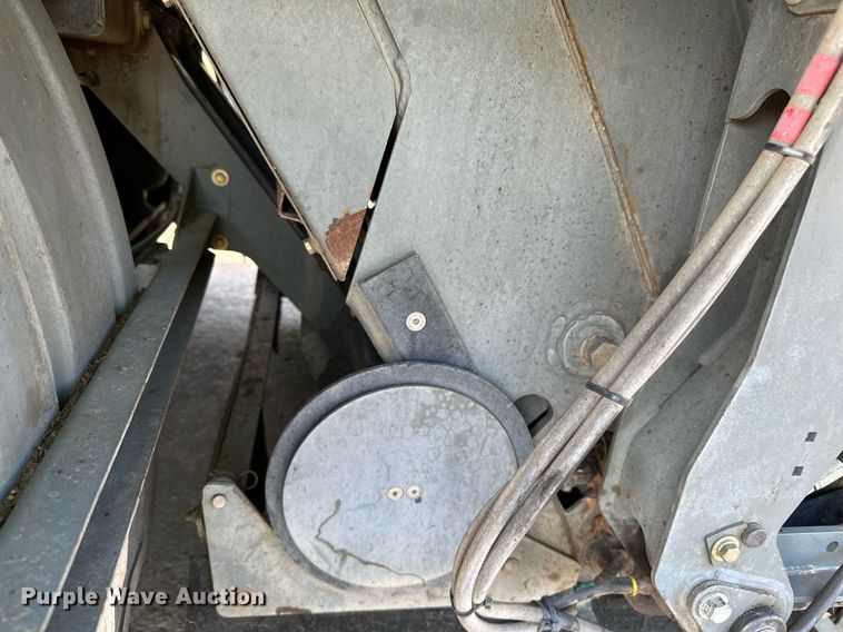 image for item DQ7451 2022 Freightliner  Business Class M2 street sweeper truck