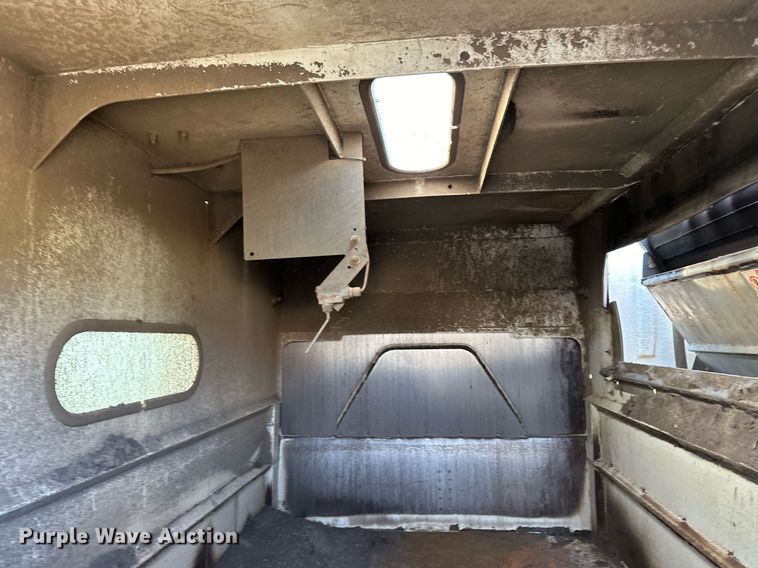 image for item DQ7451 2022 Freightliner  Business Class M2 street sweeper truck