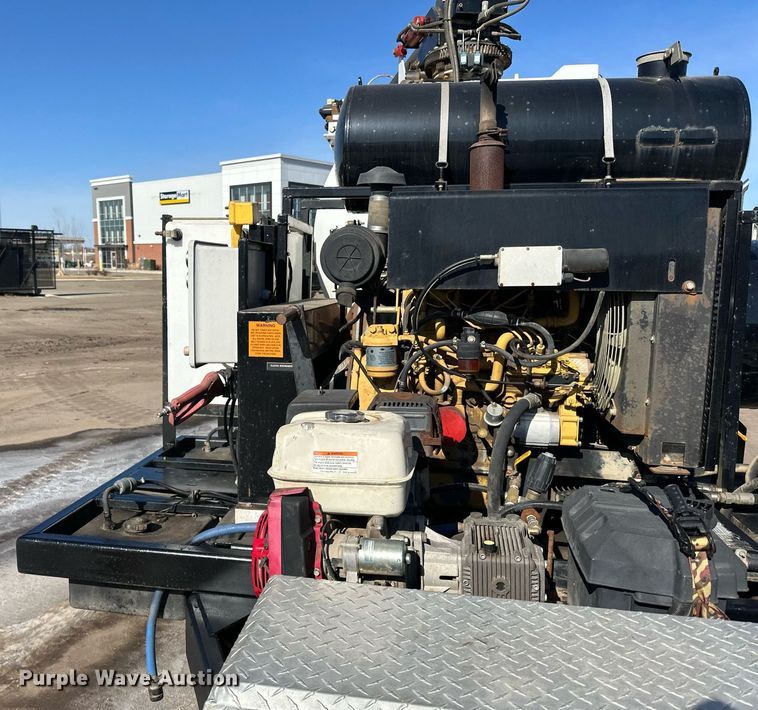 image for item DQ7452 Sewer Equipment Co of America  TGV-1000 vacuum trailer