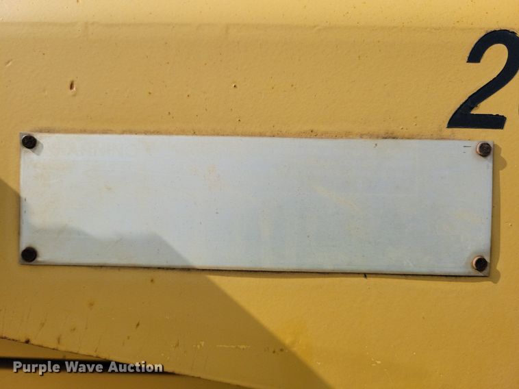 image for item DQ7456 1993 Caterpillar 980F wheel loader