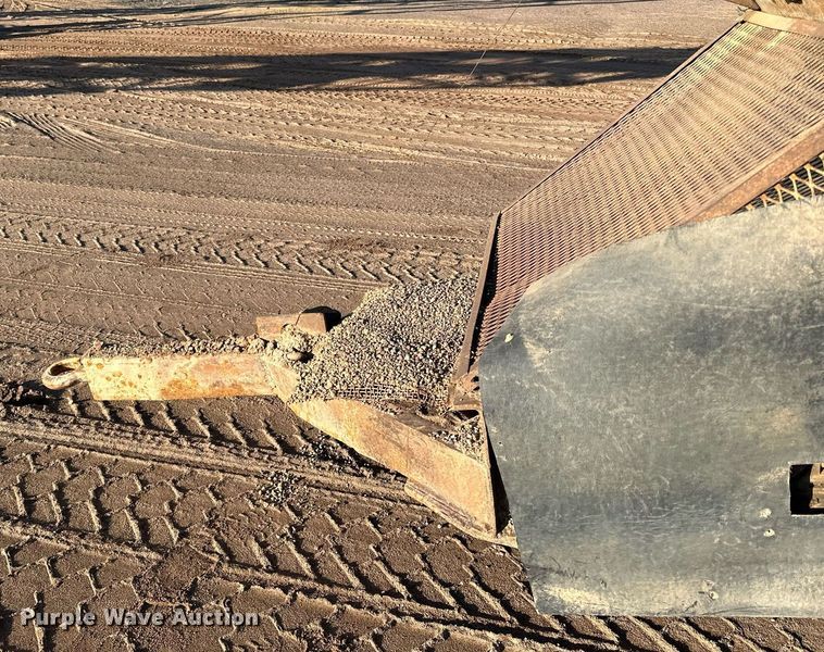 image for item DQ7458 Kolman C6 conveyor